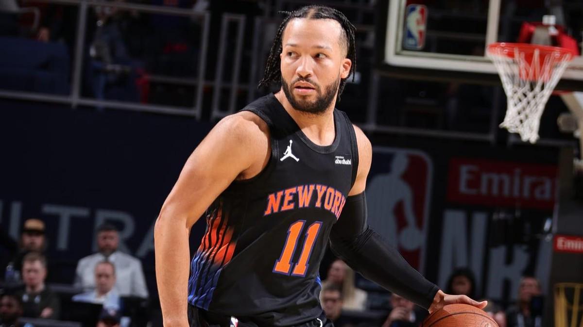 在NBA一支球队想要夺得总冠军,到底需要什么样的球员? 在NBA一支球队想要夺得总冠军,到底需要什么样的球员?