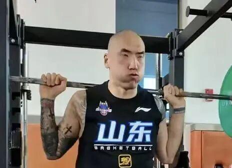 快船加入字母哥交易第三方竞争 快船加入字母哥交易第三方竞争