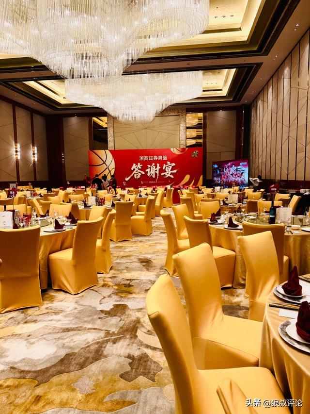 尽管哈登受到了轻罪指控,但这并不会有限的他与骑士的合同谈判? 尽管哈登受到了轻罪指控,但这并不会有限的他与骑士的合同谈判?