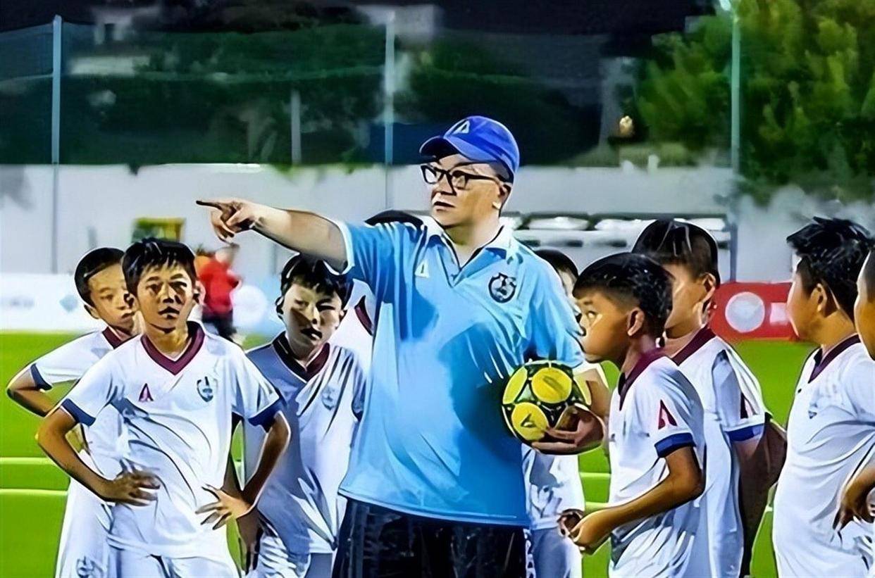 恰尔汉奥卢称土耳其比澳队更有天赋 恰尔汉奥卢称土耳其比澳队更有天赋