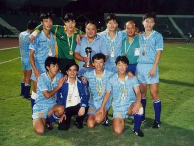 詹姆斯自曝本想签尼克斯!纽约夺冠后只能作罢:媒体绝对不会接受 詹姆斯自曝本想签尼克斯!纽约夺冠后只能作罢:媒体绝对不会接受